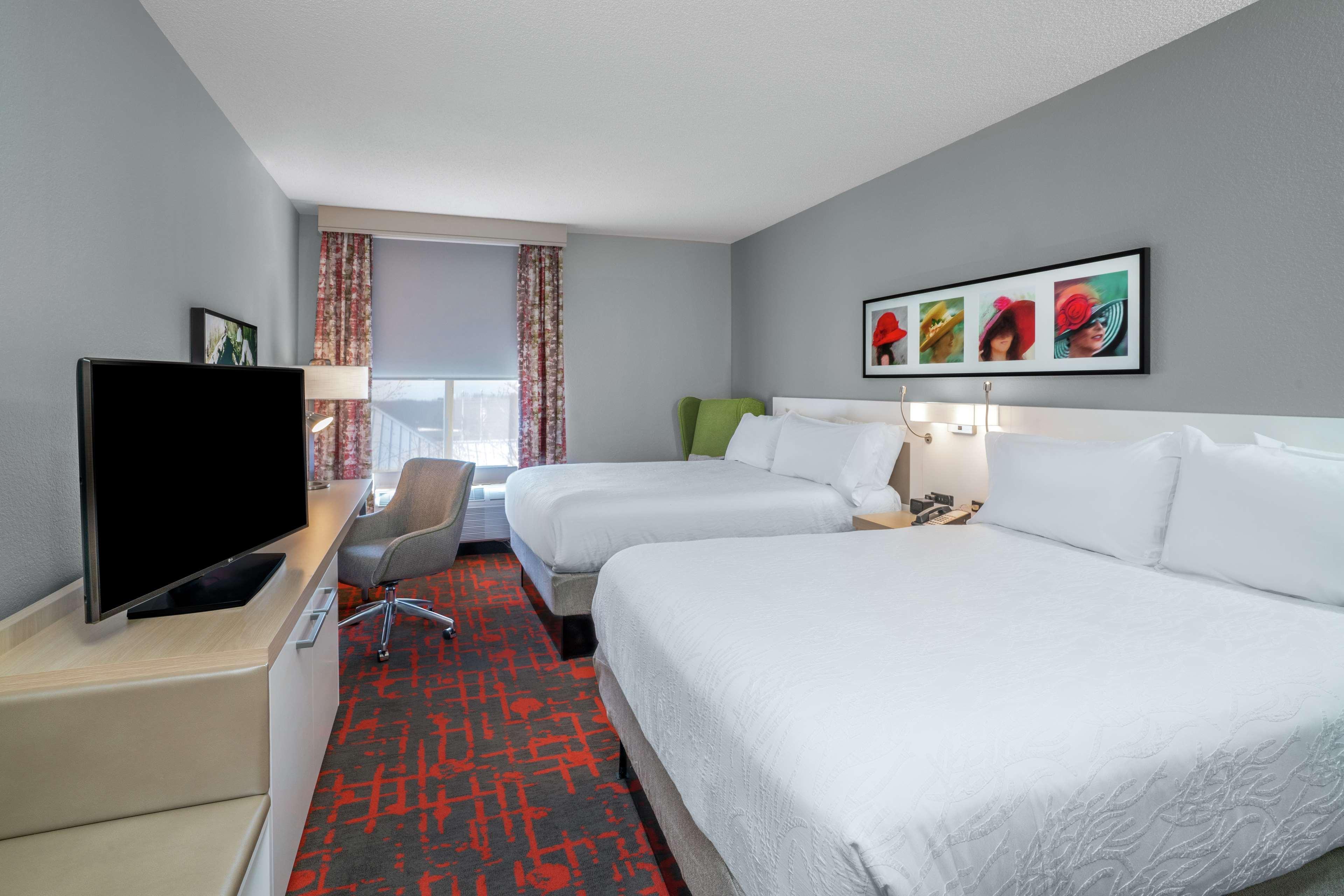 Hilton Garden Inn Louisville East Екстер'єр фото