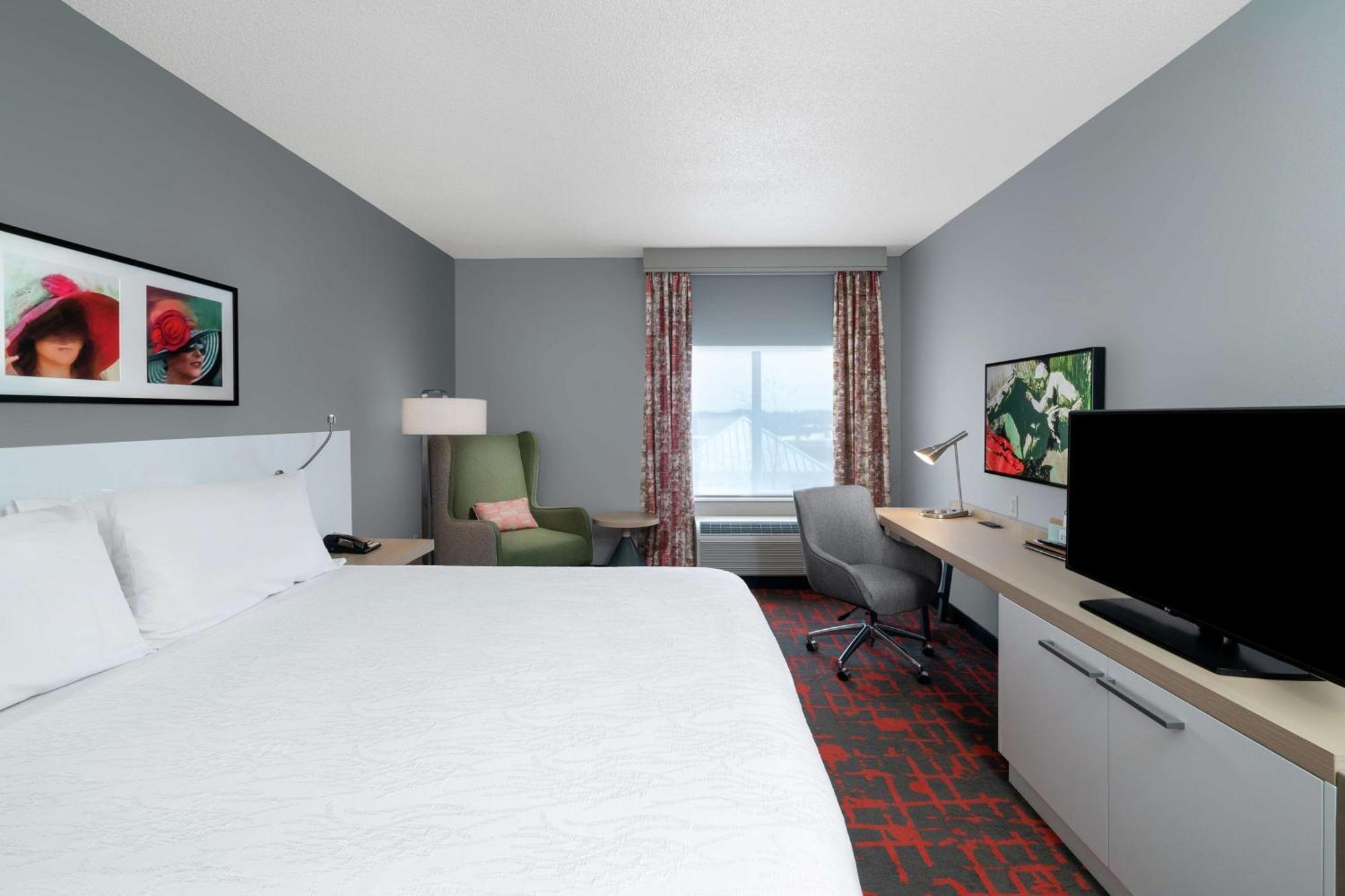Hilton Garden Inn Louisville East Екстер'єр фото