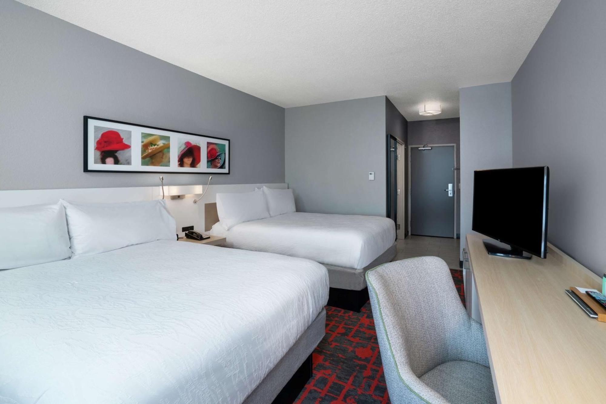 Hilton Garden Inn Louisville East Екстер'єр фото