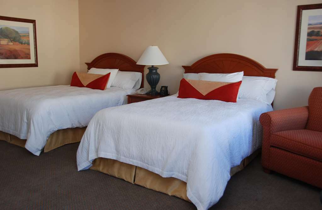 Hilton Garden Inn Louisville East Номер фото